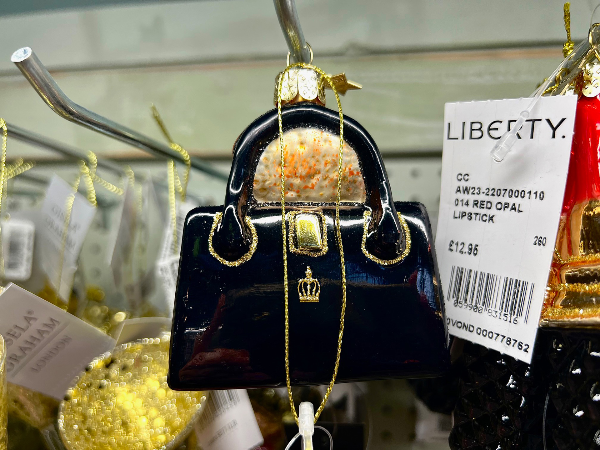 Handbag with Marmalade Sandwich Ornament